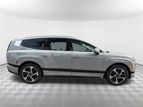 More photos of 2026 Hyundai IONIQ 9 Performance Calligraphy at Southtowne Hyundai of Newnan, GA