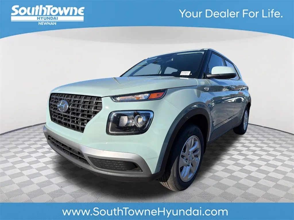 Green 2026 Hyundai Venue SE for sale in Newnan, GA