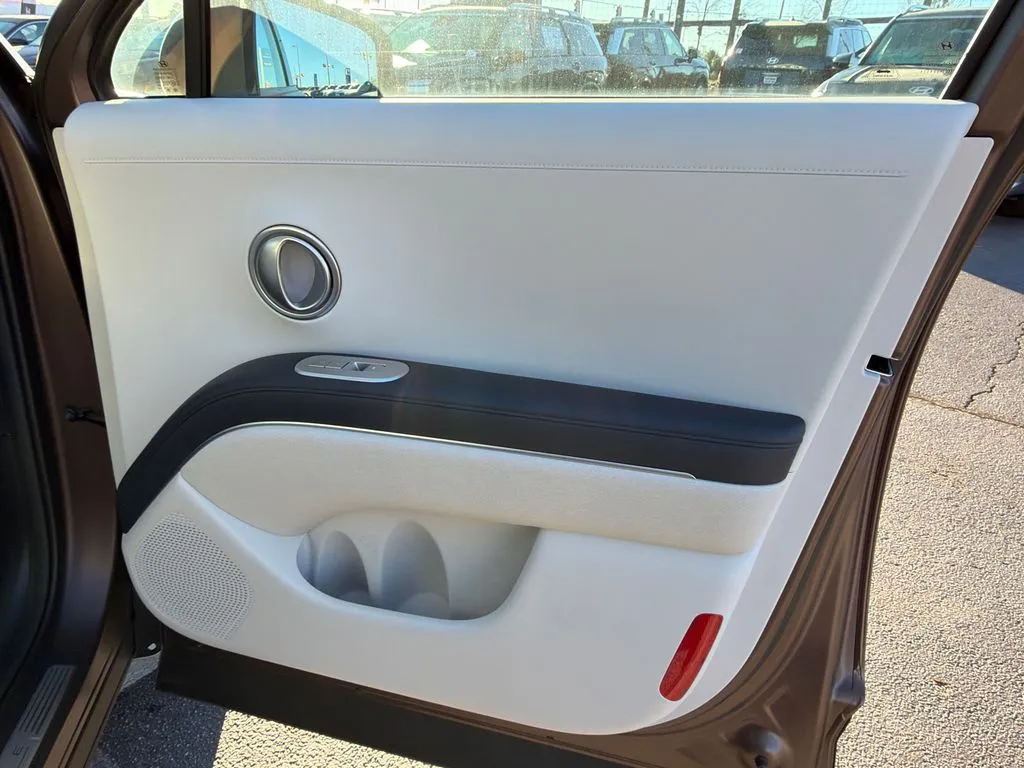 2026 Hyundai Palisade Calligraphy - Photo 14