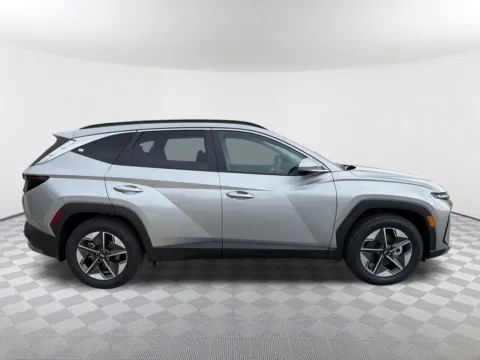 More photos of 2026 Hyundai Tucson SEL Premium at Southtowne Hyundai of Newnan, GA