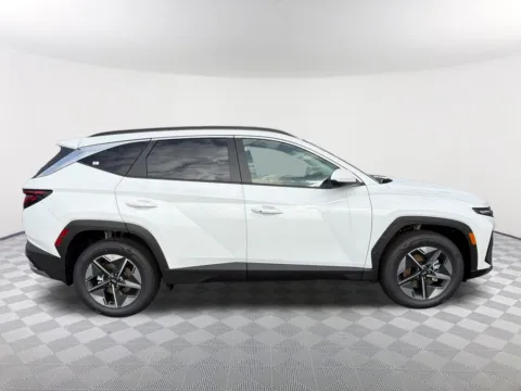 More photos of 2026 Hyundai Tucson Hybrid SEL at Southtowne Hyundai of Newnan, GA