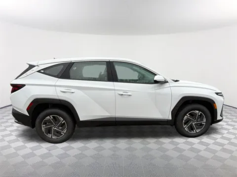 More photos of 2026 Hyundai Tucson Hybrid Blue at Southtowne Hyundai of Newnan, GA