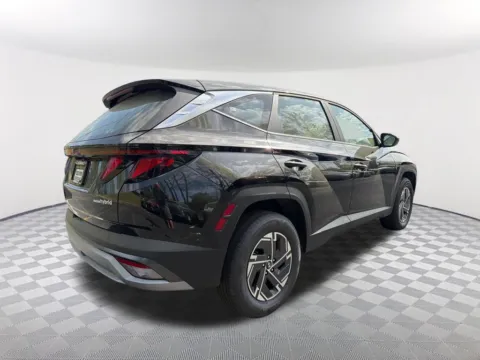More photos of 2026 Hyundai Tucson Hybrid Blue SE at Southtowne Hyundai of Newnan, GA