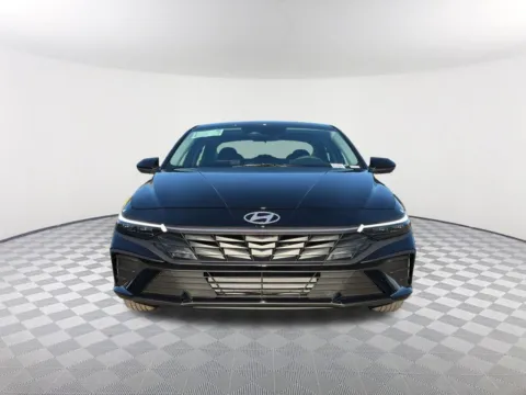 Photos of 2026 Hyundai Elantra SE for sale in Newnan, GA at Southtowne Hyundai of Newnan