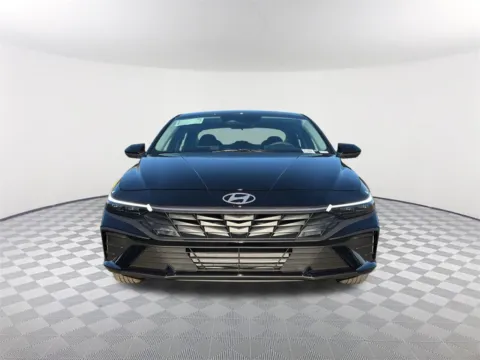 Photos of 2026 Hyundai Elantra SE for sale in Newnan, GA at Southtowne Hyundai of Newnan