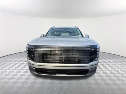 Photos of 2026 Hyundai Palisade Limited for sale in Newnan, GA at Southtowne Hyundai of Newnan