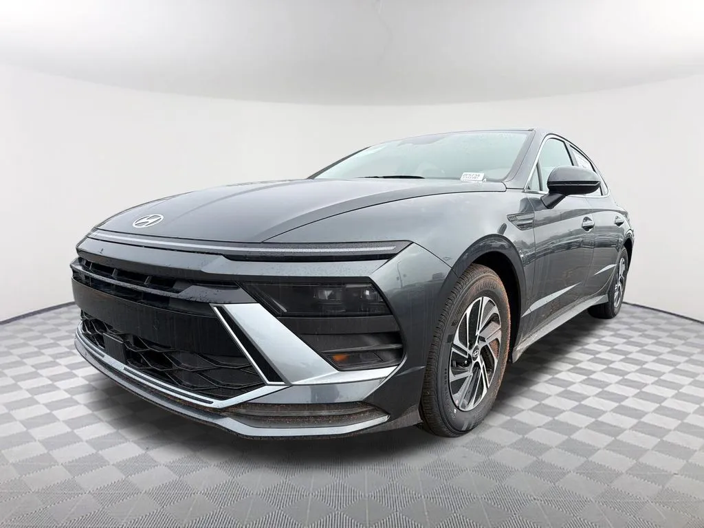 Gray 2026 Hyundai Sonata Hybrid Blue for sale in Newnan, GA