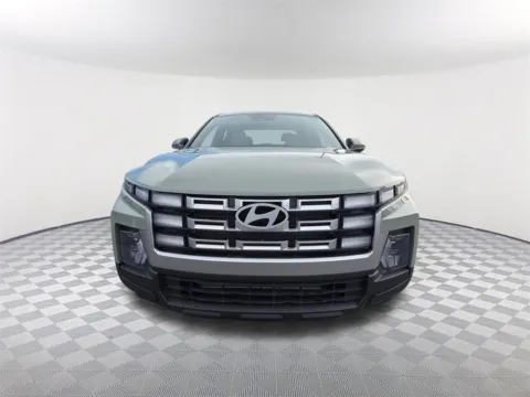 Photos of 2026 Hyundai Santa Cruz SE for sale in Newnan, GA at Southtowne Hyundai of Newnan