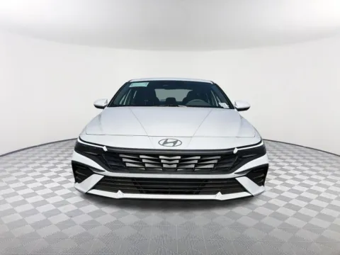 Photos of 2026 Hyundai Elantra SE for sale in Newnan, GA at Southtowne Hyundai of Newnan