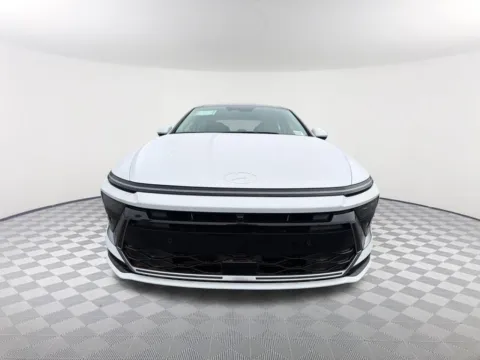 Photos of 2026 Hyundai Sonata Hybrid Limited for sale in Newnan, GA at Southtowne Hyundai of Newnan