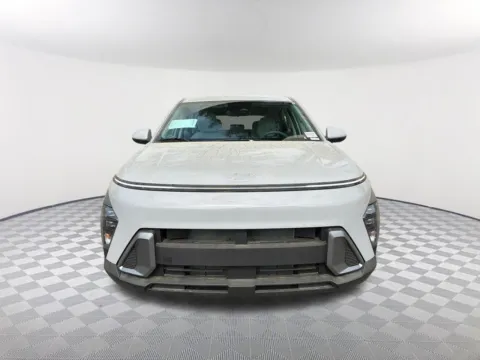 Photos of 2026 Hyundai Kona SE for sale in Newnan, GA at Southtowne Hyundai of Newnan