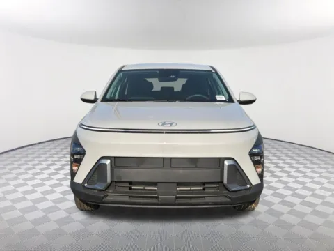 Photos of 2026 Hyundai Kona SE for sale in Newnan, GA at Southtowne Hyundai of Newnan