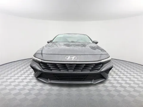 Photos of 2026 Hyundai Elantra SE for sale in Newnan, GA at Southtowne Hyundai of Newnan