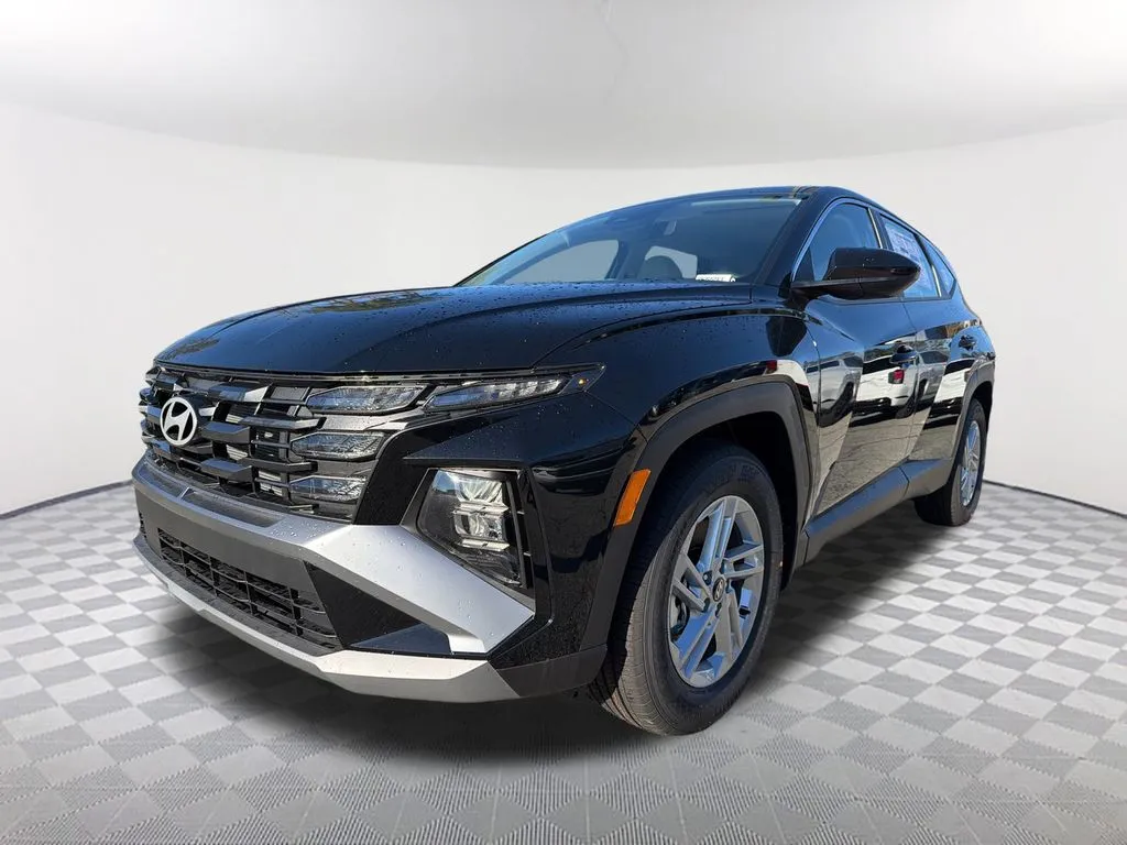 Black 2026 Hyundai Tucson SE for sale in Newnan, GA