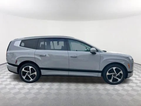 More photos of 2026 Hyundai IONIQ 9 Performance Calligraphy at Southtowne Hyundai of Newnan, GA