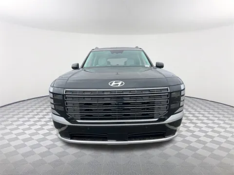 Photos of 2026 Hyundai Palisade Calligraphy for sale in Newnan, GA at Southtowne Hyundai of Newnan