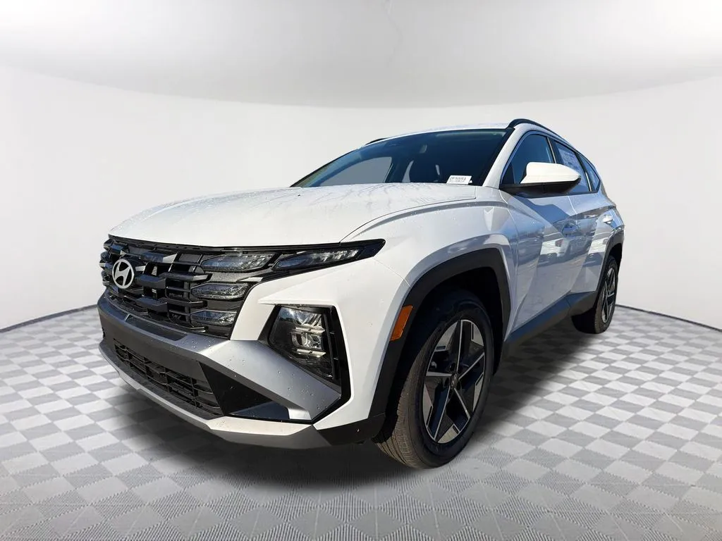 White 2026 Hyundai Tucson Hybrid SEL for sale in Newnan, GA