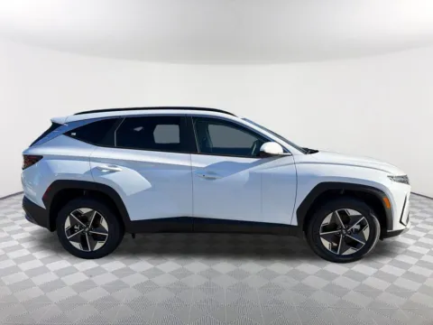 More photos of 2026 Hyundai Tucson Hybrid SEL at Southtowne Hyundai of Newnan, GA