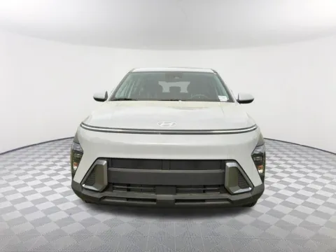 Photos of 2026 Hyundai Kona SE for sale in Newnan, GA at Southtowne Hyundai of Newnan