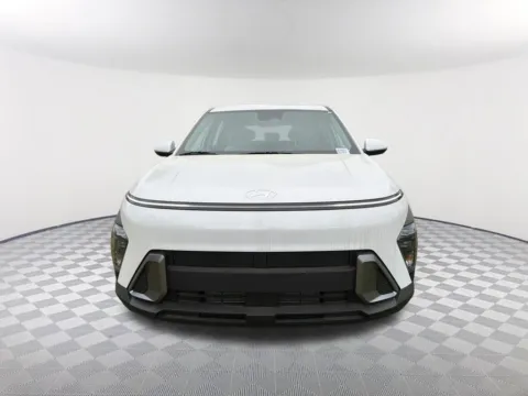 Photos of 2026 Hyundai Kona SE for sale in Newnan, GA at Southtowne Hyundai of Newnan