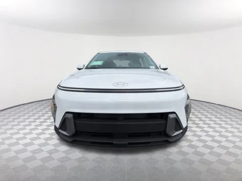 Photos of 2026 Hyundai Kona SE for sale in Newnan, GA at Southtowne Hyundai of Newnan
