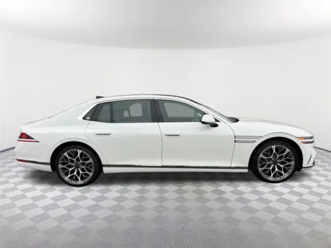 More photos of 2024 Genesis G90 3.5T e-SC at Southtowne Hyundai of Newnan, GA