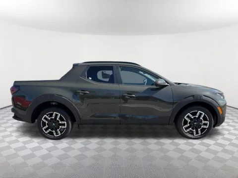More photos of 2026 Hyundai Santa Cruz Limited at Southtowne Hyundai of Newnan, GA