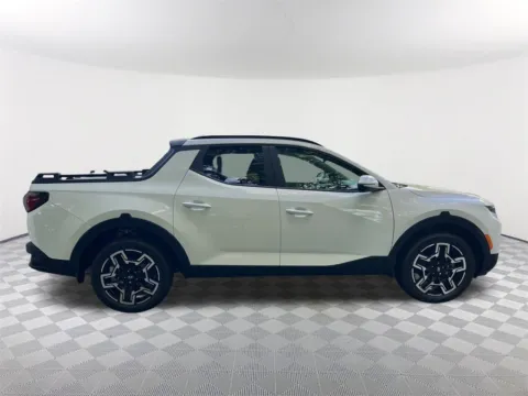 More photos of 2025 Hyundai Santa Cruz Limited at Southtowne Hyundai of Newnan, GA