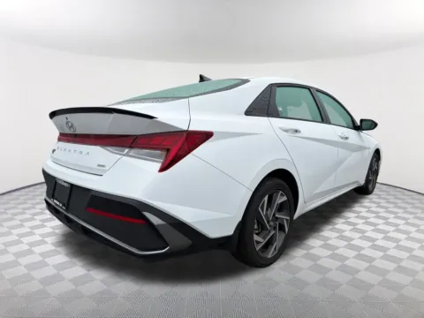 More photos of 2025 Hyundai Elantra Hybrid SEL Sport at Southtowne Hyundai of Newnan, GA