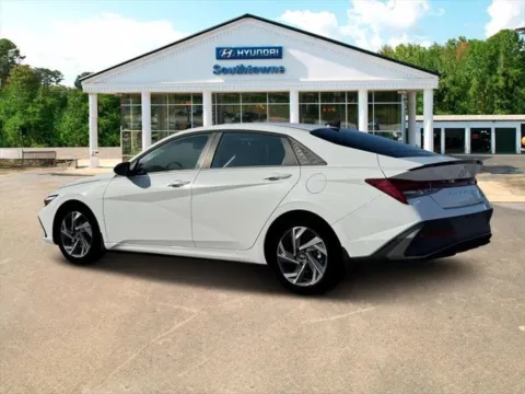 More photos of 2025 Hyundai Elantra Hybrid SEL Sport at Southtowne Hyundai of Newnan, GA