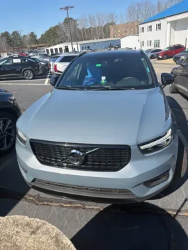 Gray 2022 Volvo XC40 R-Design for sale in Newnan, GA