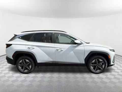 More photos of 2026 Hyundai Tucson Hybrid SEL at Southtowne Hyundai of Newnan, GA