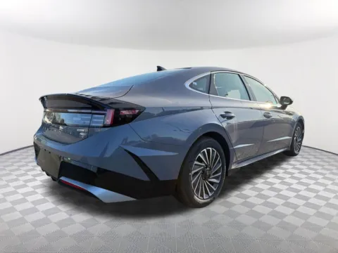More photos of 2026 Hyundai Sonata Hybrid SEL at Southtowne Hyundai of Newnan, GA