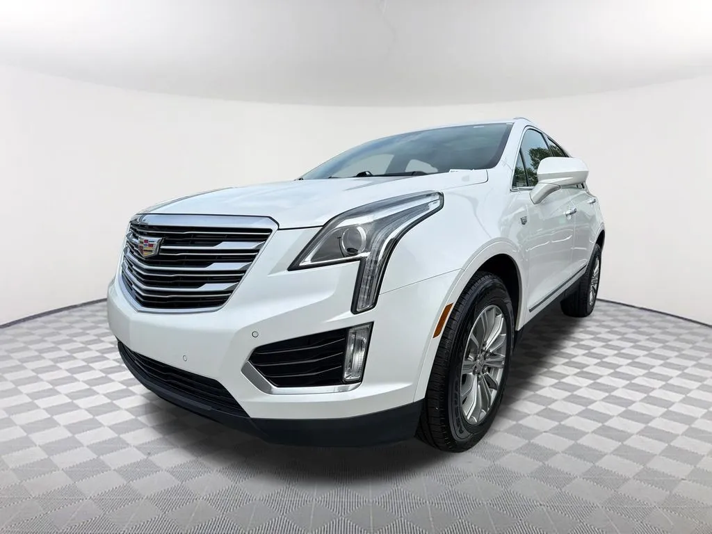 White 2018 Cadillac XT5 Luxury for sale in Newnan, GA