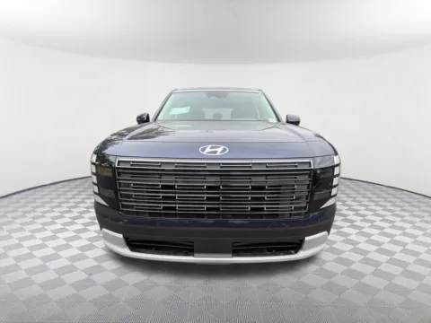 Photos of 2026 Hyundai Palisade SE for sale in Newnan, GA at Southtowne Hyundai of Newnan
