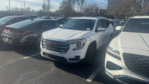 Photos of 2022 GMC Terrain SLT for sale in Newnan, GA at Southtowne Hyundai of Newnan