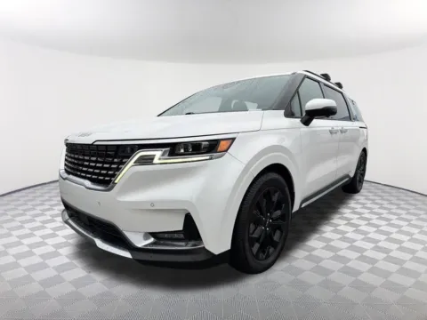 White 2022 Kia Carnival SX Prestige for sale in Newnan, GA