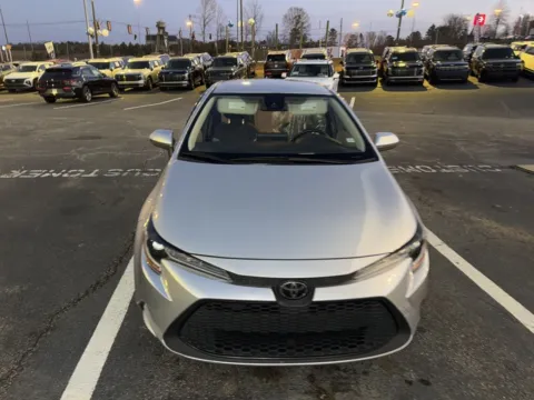 More photos of 2021 Toyota Corolla LE at Southtowne Hyundai of Newnan, GA