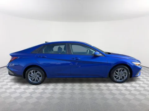 More photos of 2024 Hyundai Elantra SEL at Southtowne Hyundai of Newnan, GA