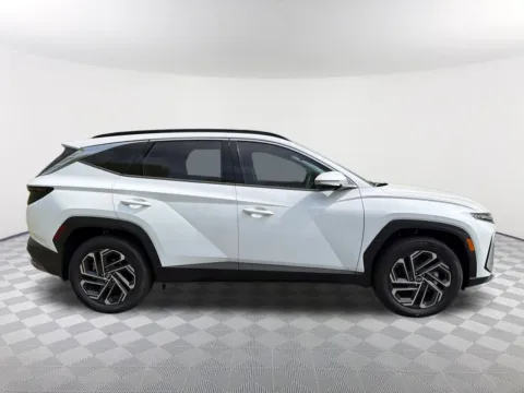 More photos of 2026 Hyundai Tucson Hybrid Limited at Southtowne Hyundai of Newnan, GA