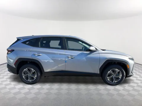 More photos of 2026 Hyundai Tucson Hybrid Blue SE at Southtowne Hyundai of Newnan, GA