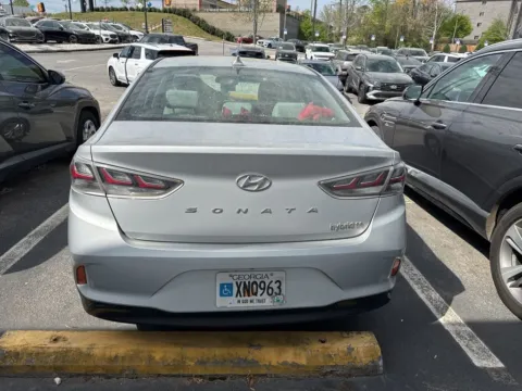 More photos of 2019 Hyundai Sonata Hybrid SE at Southtowne Hyundai of Newnan, GA