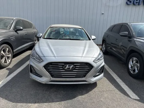 Photos of 2019 Hyundai Sonata Hybrid SE for sale in Newnan, GA at Southtowne Hyundai of Newnan