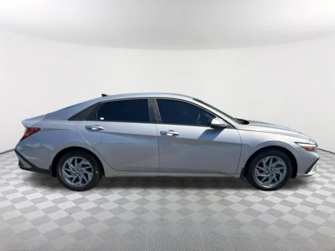 More photos of 2025 Hyundai Elantra Hybrid Blue at Southtowne Hyundai of Newnan, GA