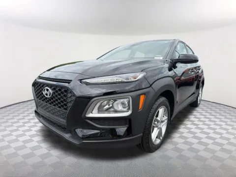 Black 2019 Hyundai Kona SE for sale in Newnan, GA