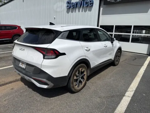 More photos of 2023 Kia Sportage EX at Southtowne Hyundai of Newnan, GA