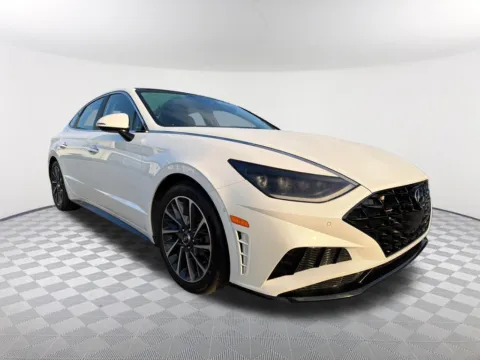 Another view of 2020 Hyundai Sonata Limited for sale in Newnan, GA at Southtowne Hyundai of Newnan