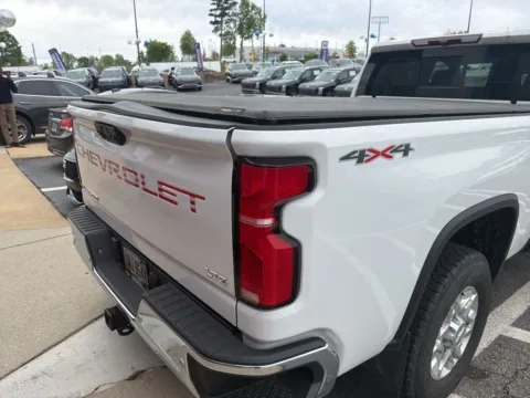 More photos of 2024 Chevrolet Silverado 3500HD LTZ at Southtowne Hyundai of Newnan, GA