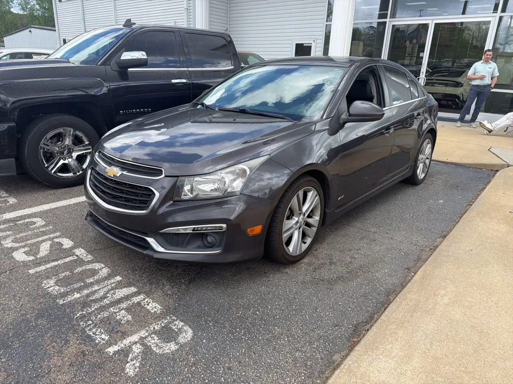 Gray 2015 Chevrolet Cruze LTZ for sale in Newnan, GA
