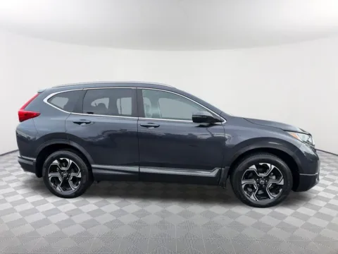 More photos of 2018 Honda CR-V Touring at Southtowne Hyundai of Newnan, GA